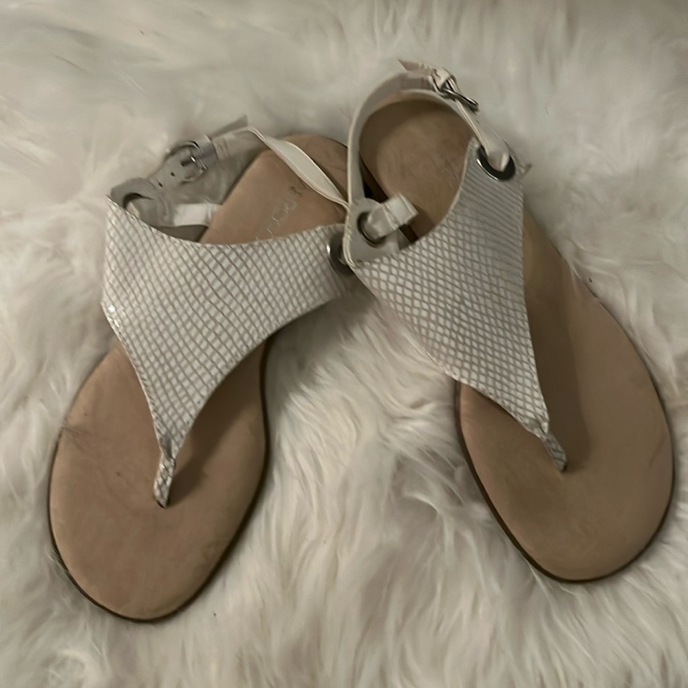 AEROSOLES SANDALS